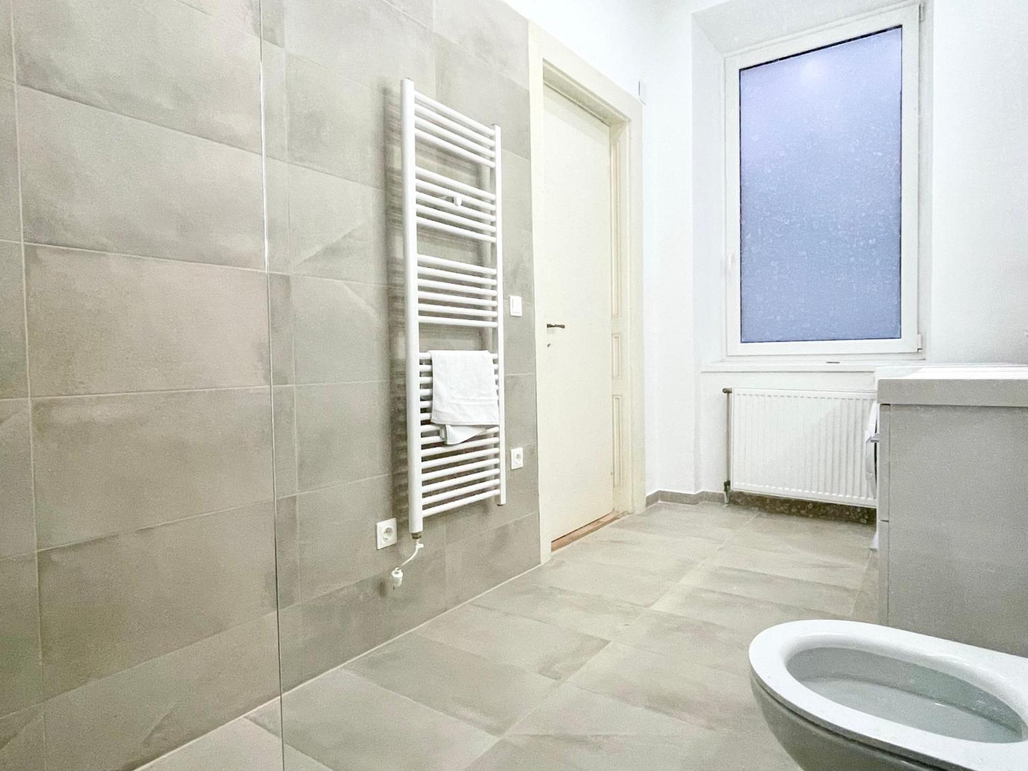 Luxury Apartment At Famous Vienna Kutschkermarkt מראה חיצוני תמונה